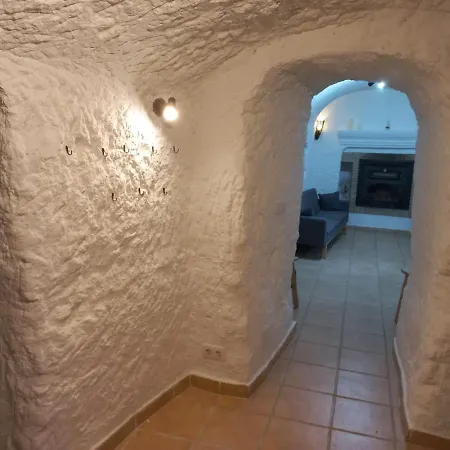 Cuevas Barrio Santas *