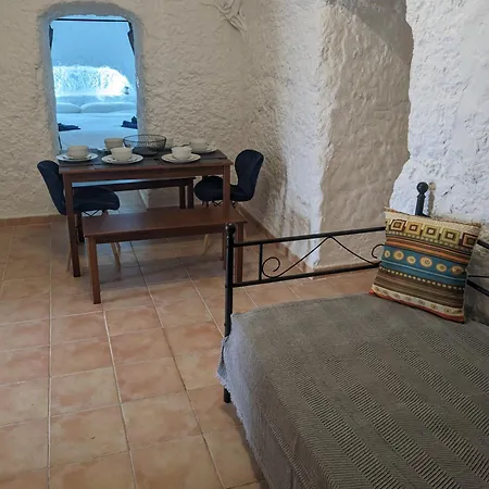 Cuevas Barrio Santas * Huéscar