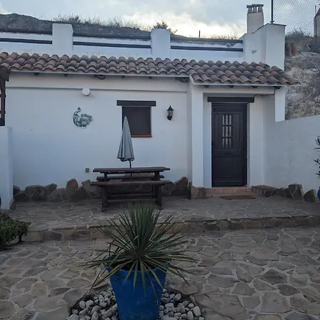 Cuevas Barrio Santas