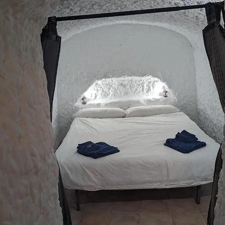 Cuevas Barrio Santas Apartamento